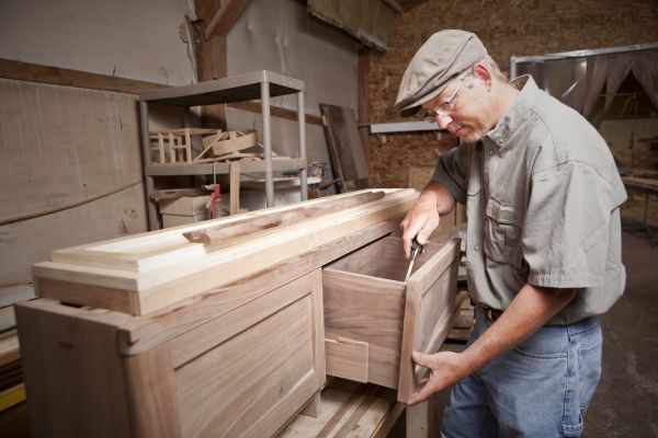 Professional Cabinet Carpentry Service