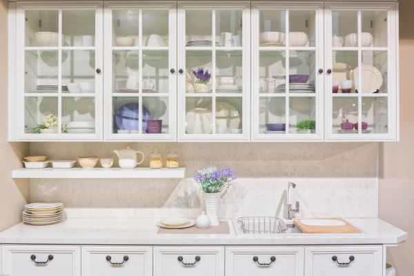 Professional Glass Cabinets Installation