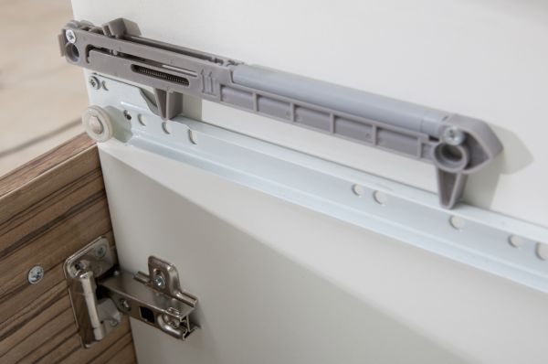 Drawer Hardware Replacement